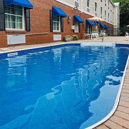 Comfort Inn & Suites Sturbridge-Brimfield Dış mekan fotoğraf