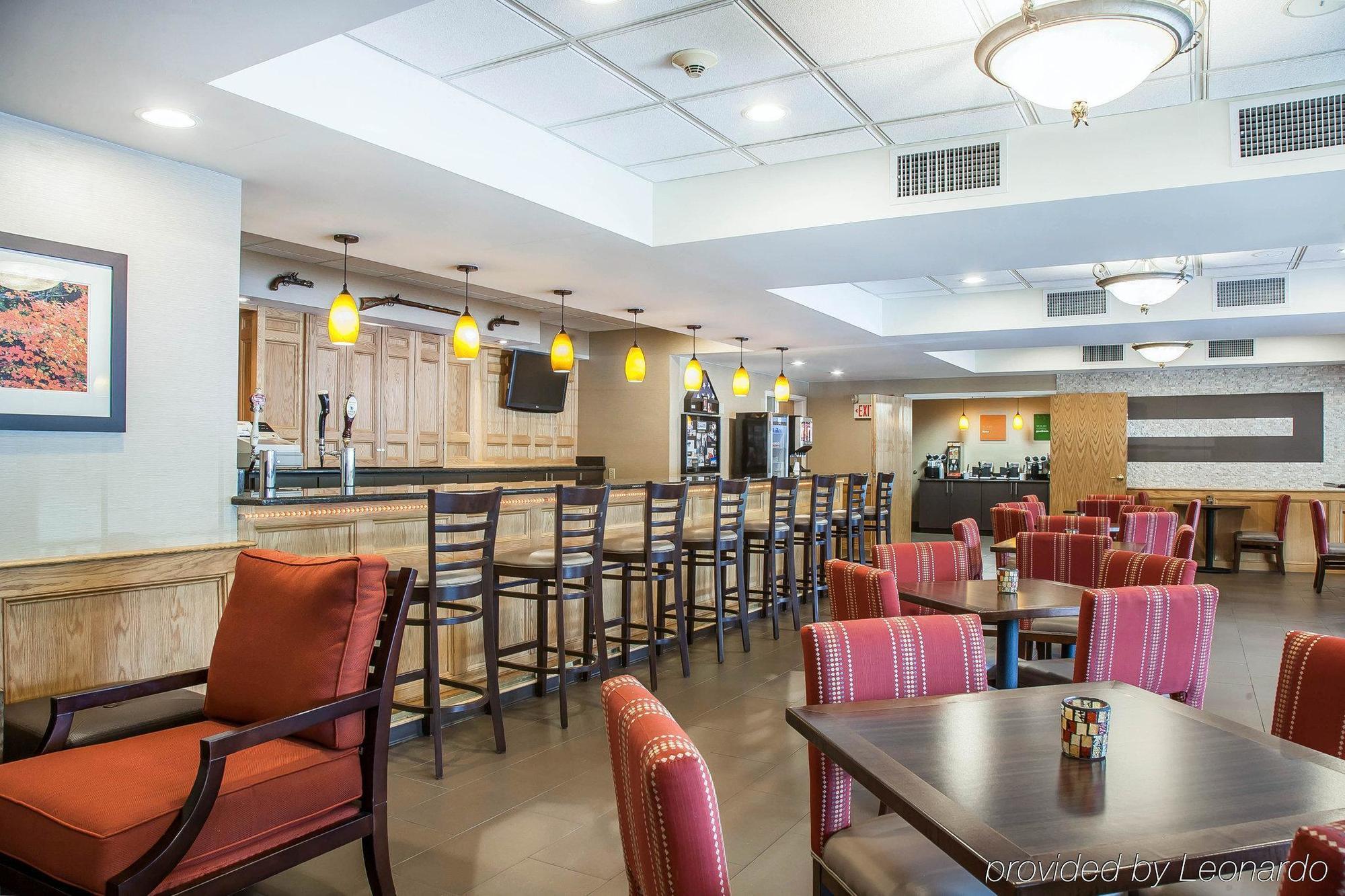 Comfort Inn & Suites Sturbridge-Brimfield Dış mekan fotoğraf