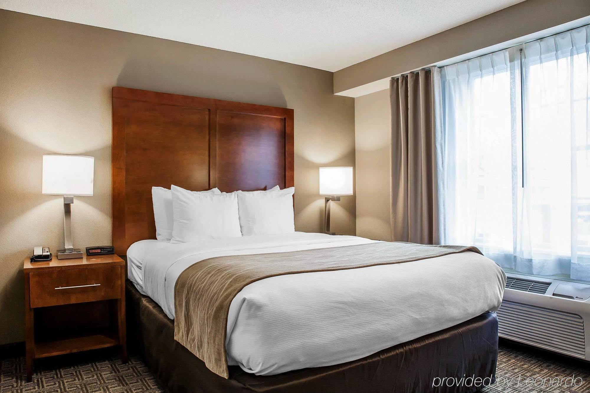 Comfort Inn & Suites Sturbridge-Brimfield Dış mekan fotoğraf