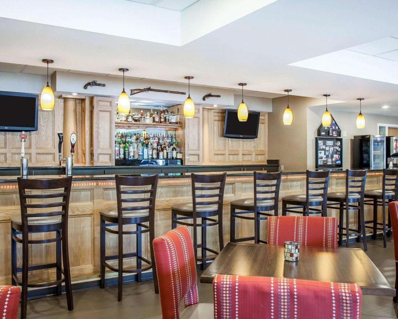 Comfort Inn & Suites Sturbridge-Brimfield Dış mekan fotoğraf